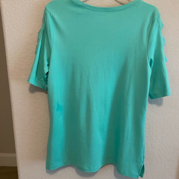 Kim Rogers Green Top with Pretty Sleeves - Picture 2 of 4
